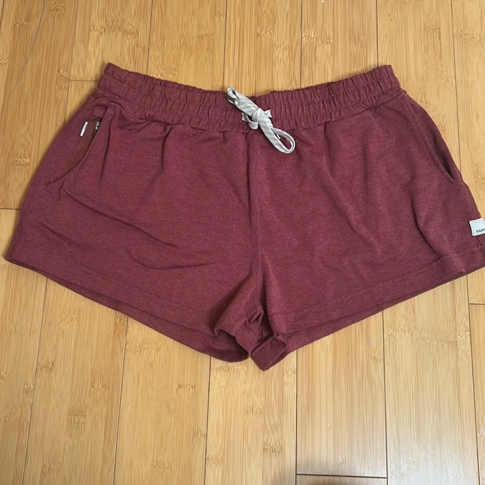 Vuori Women's Pink Halo Shorts NWOT